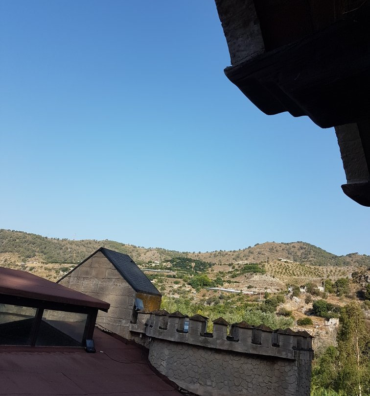 Hotel La Brasa主图