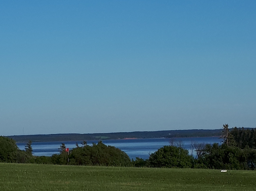 French River Golf Course景点图片