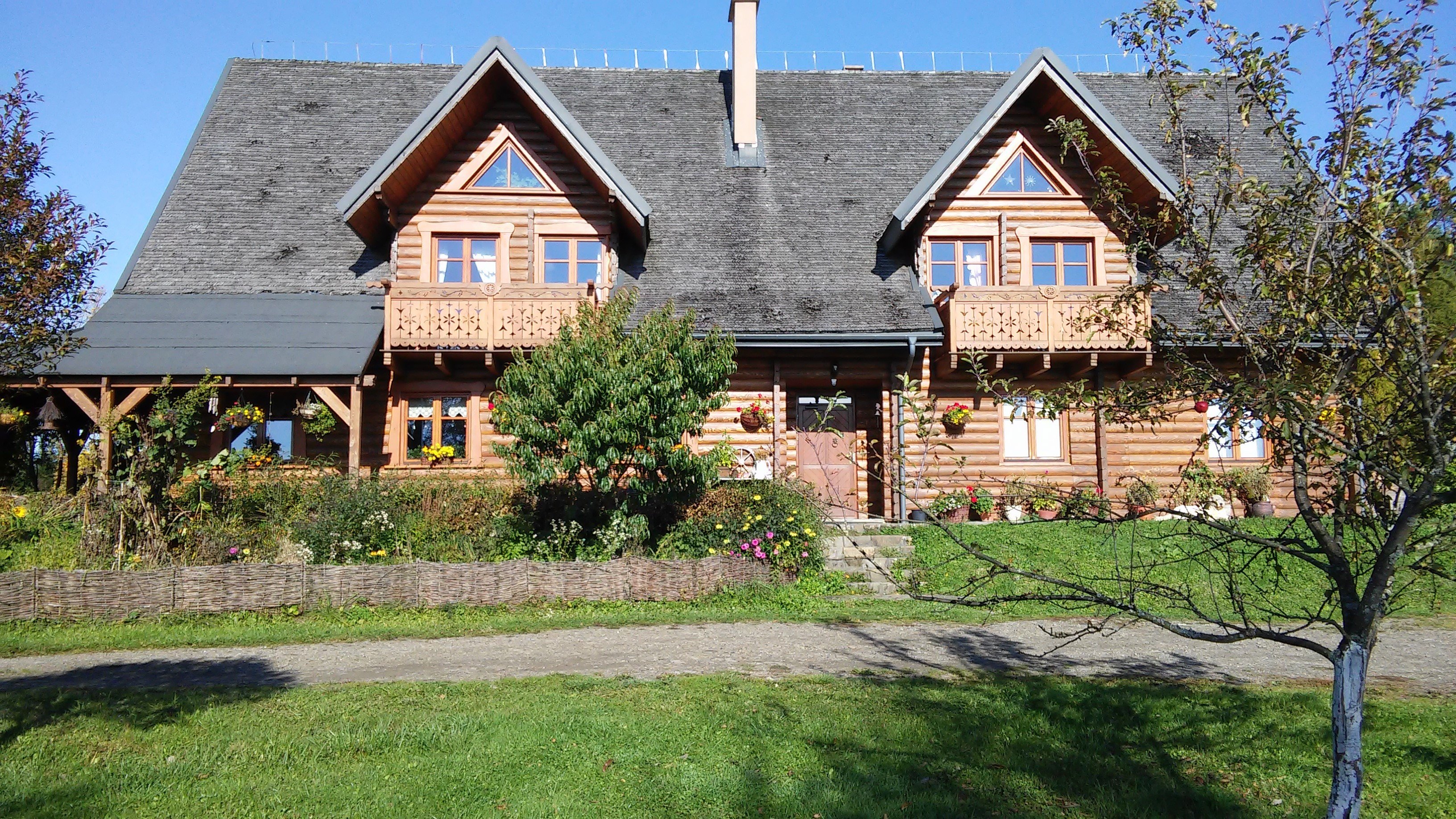 Zadnie Łuki Agroturystyka Bieszczady-官方