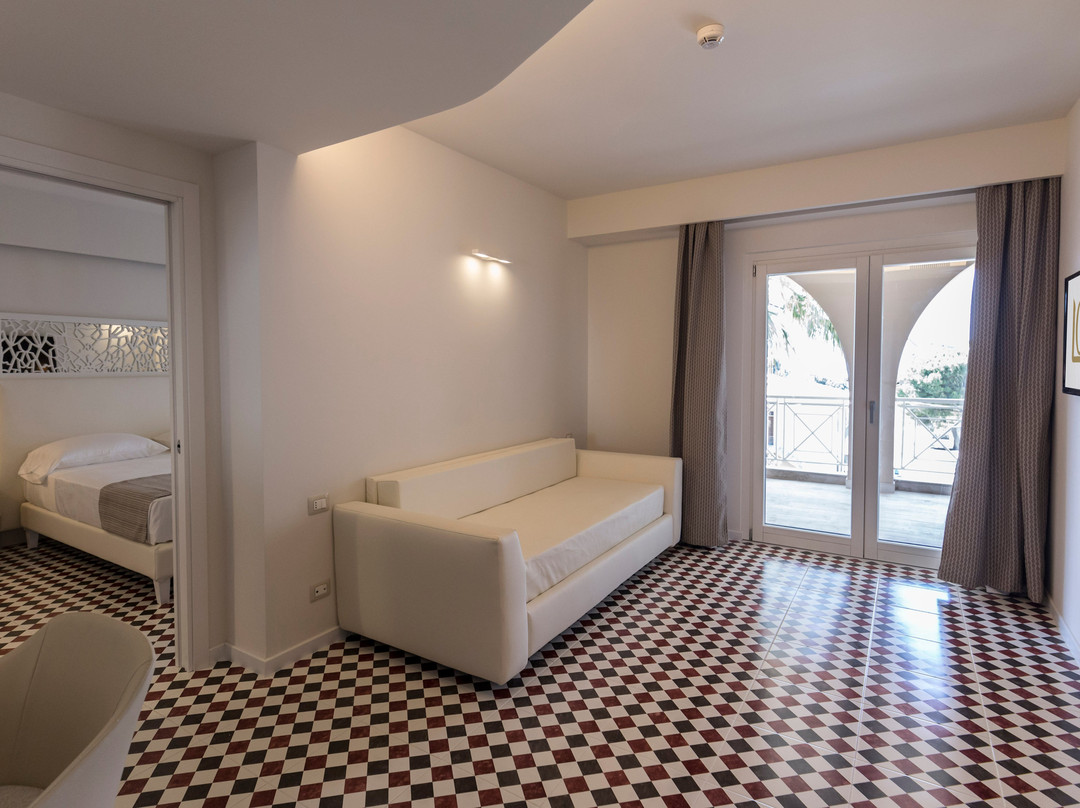Suite Hotel Oasi di Riaci主图