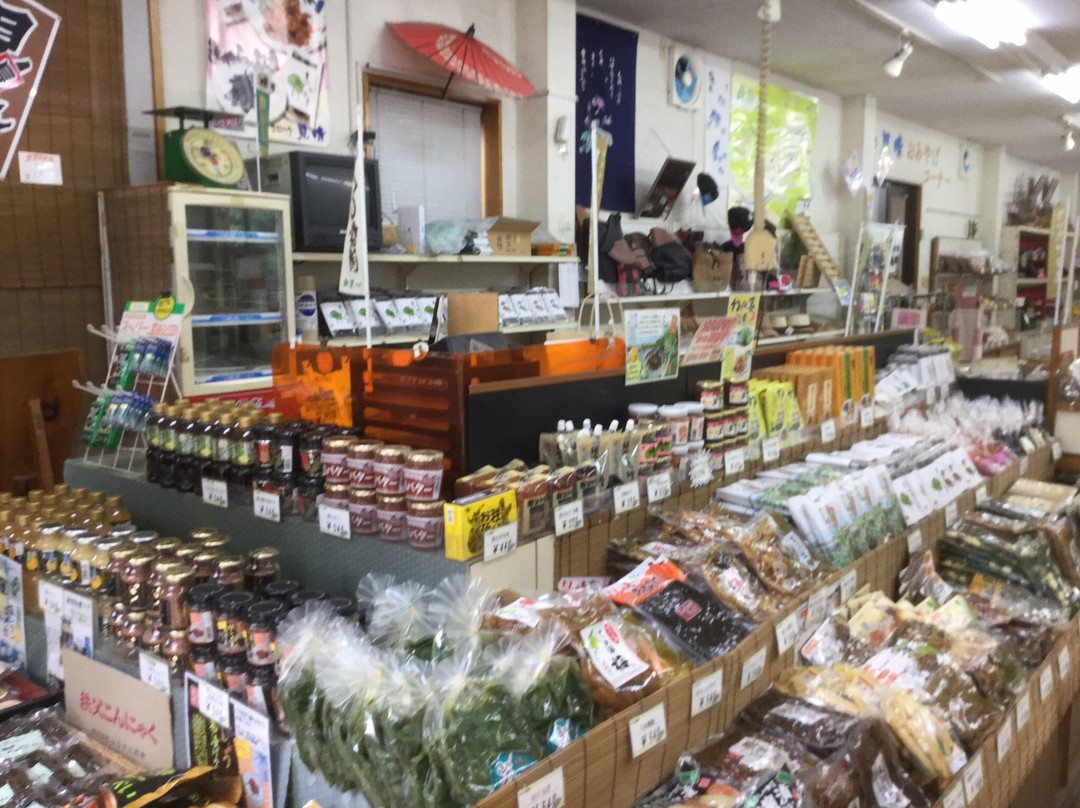 JA Hanazono-深谷市必去景点