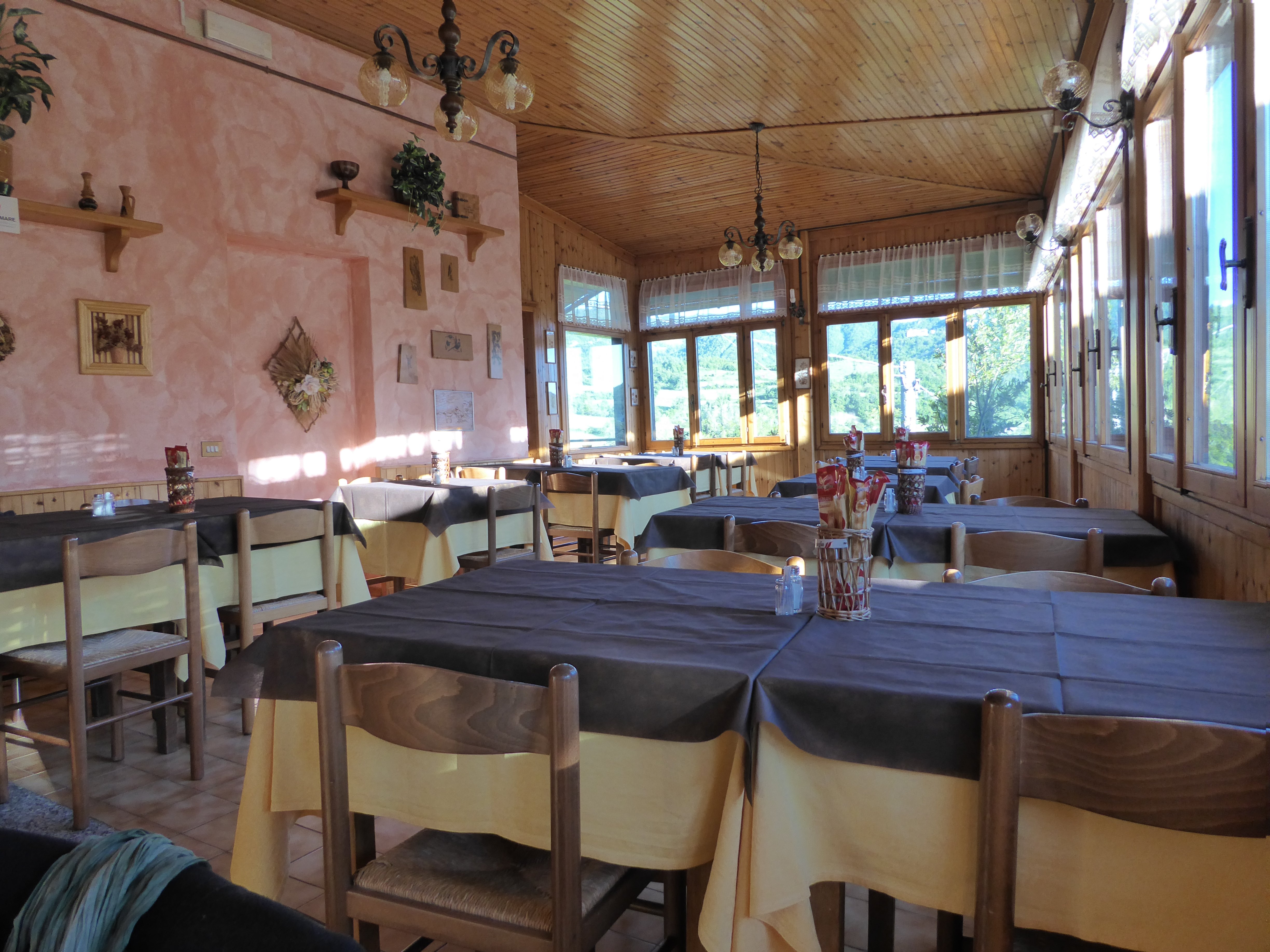 Albergo Ristorante Poggiolo-餐饮