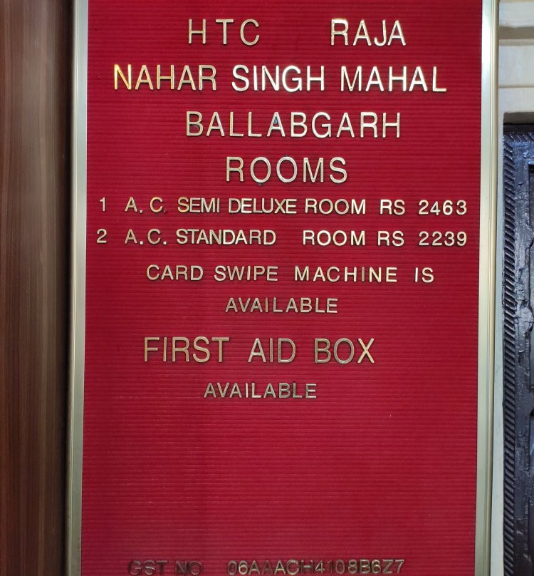 Raja Nahar Singh Palace景点图片