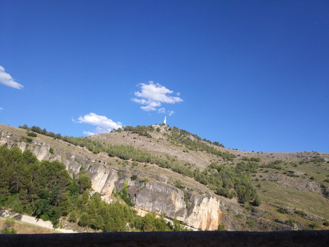 Monumento al Sagrado Corazón de Jesús-昆卡必去景点