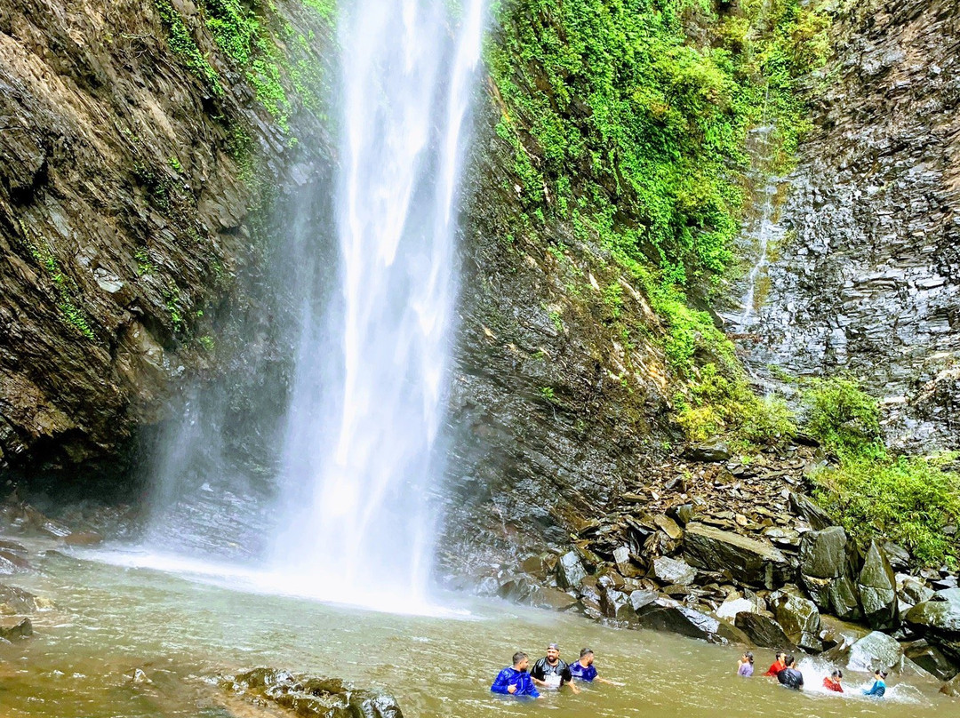 Kudlu Theertha Falls景点图片