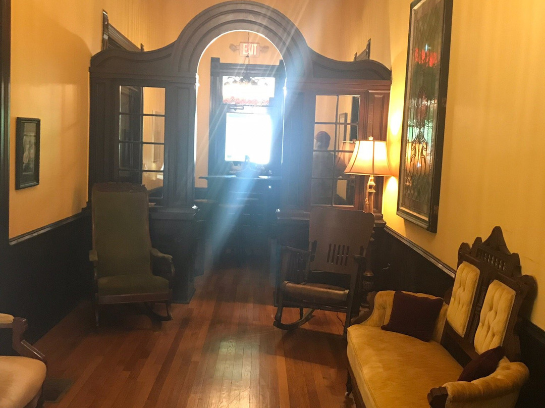 Union Square Guest Quarters主图