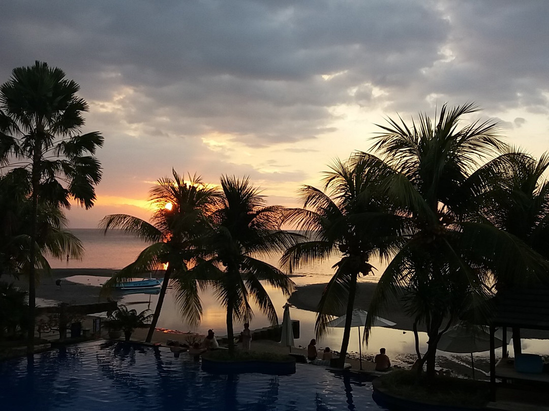 罗威那帕玛萨利度假村主图