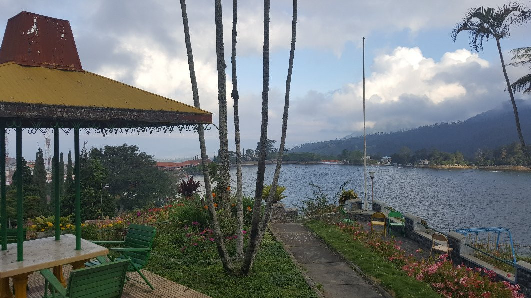 Sarangan Hotel主图