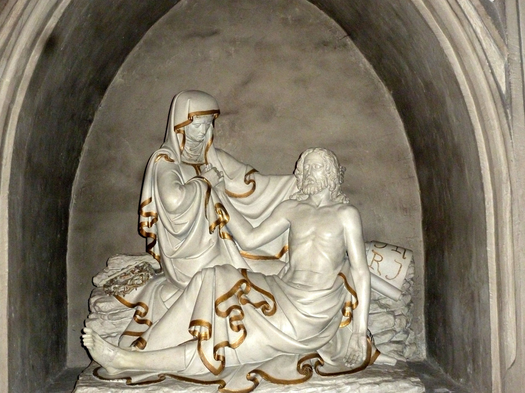 Kirche St. Petrus und Andreas-Brilon必去景点