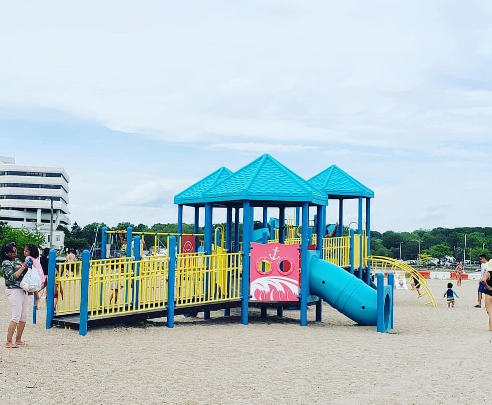 West Beach-斯坦福必去景点