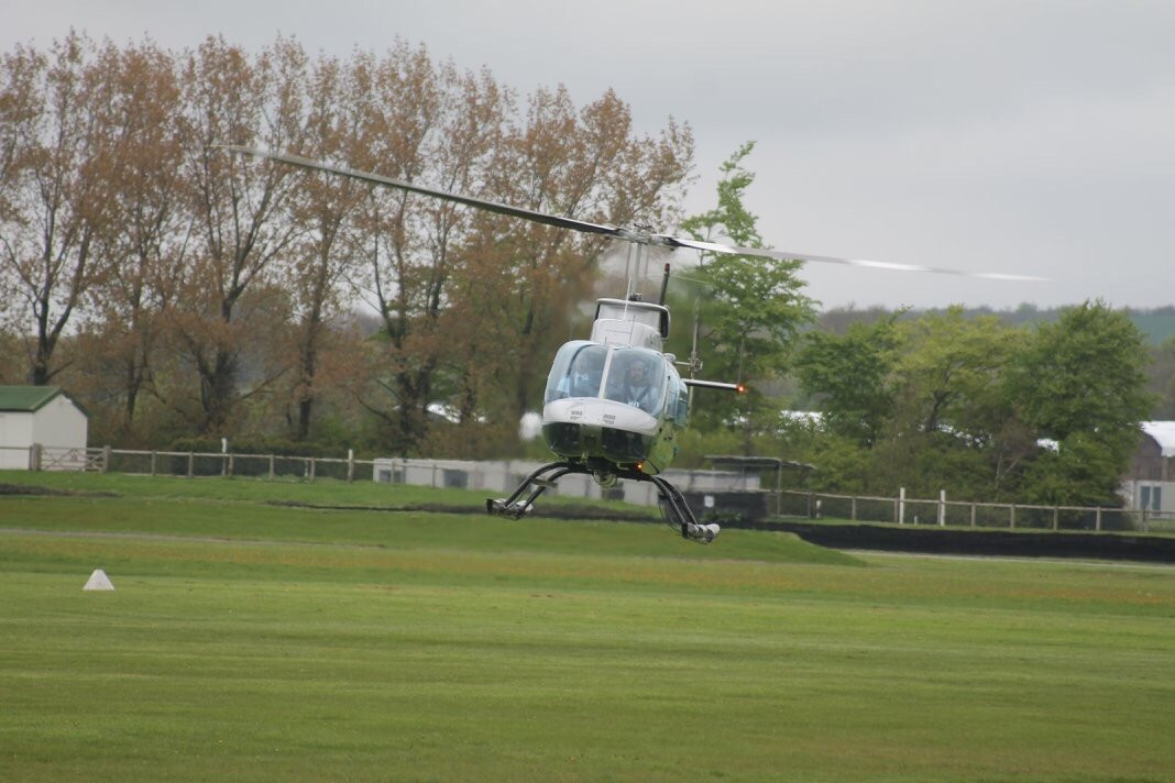 Helicopter Pleasure Flights-奇切斯特必去景点