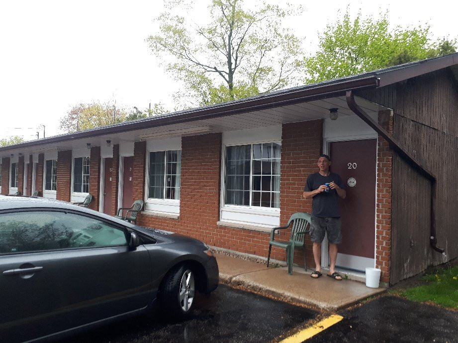 Cedar Lodge Motel主图