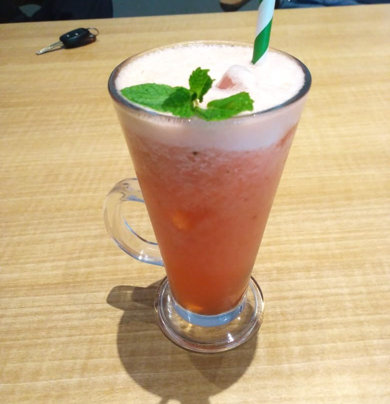 Sukoharjo餐馆和美食-Platino Cafe & Resto