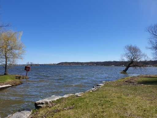 Kelso Beach Park-Owen Sound必去景点