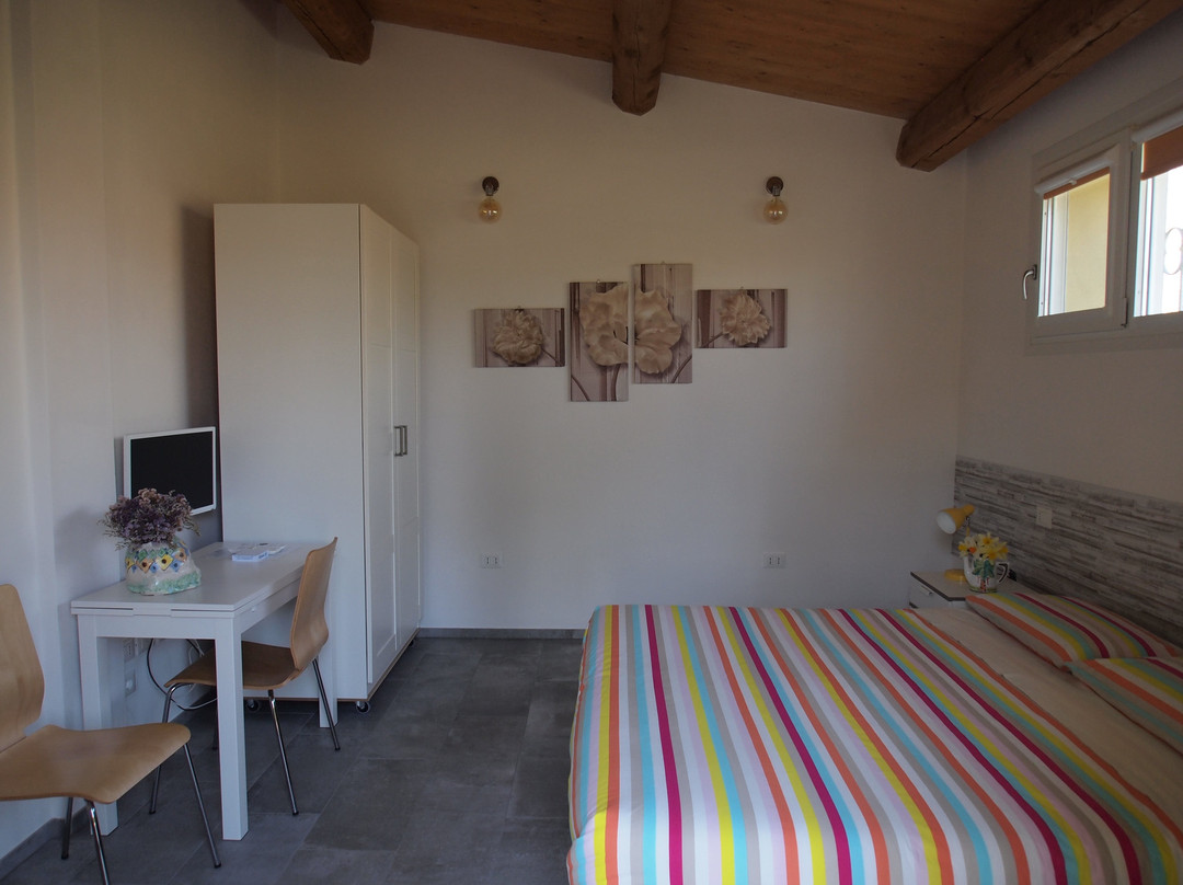 La Casina Di Ponte Assi主图