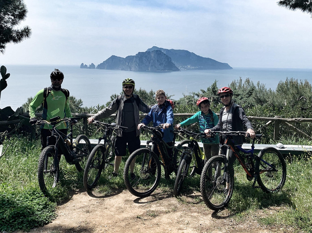Amalfi Coast bike-马萨卢布伦塞必去景点