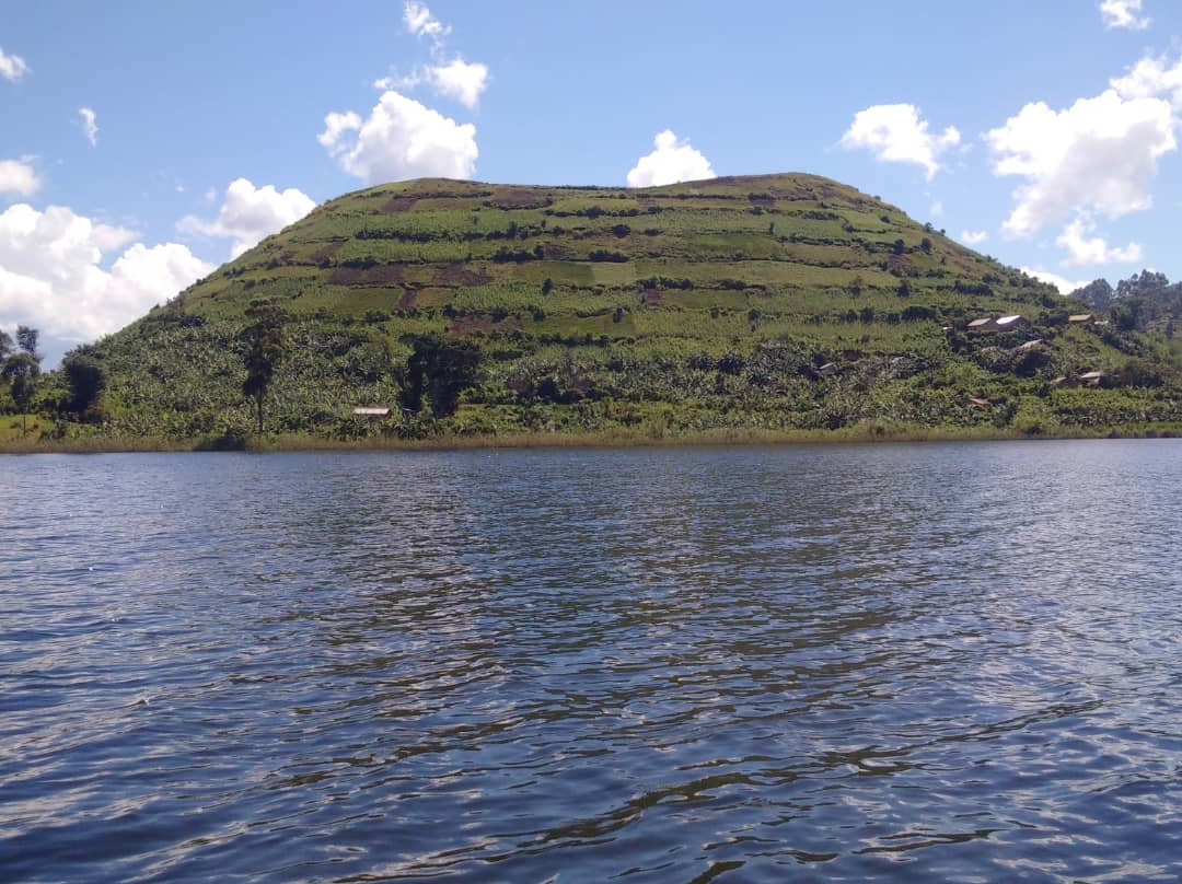 Lake Mutanda Canoe Trekking-Kisoro必去景点