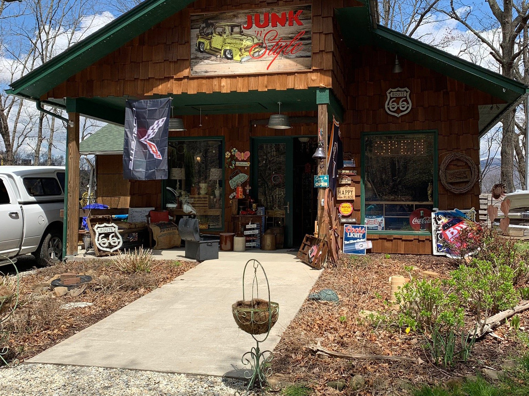 JUNK "n" Style-Fontana Dam必去景点