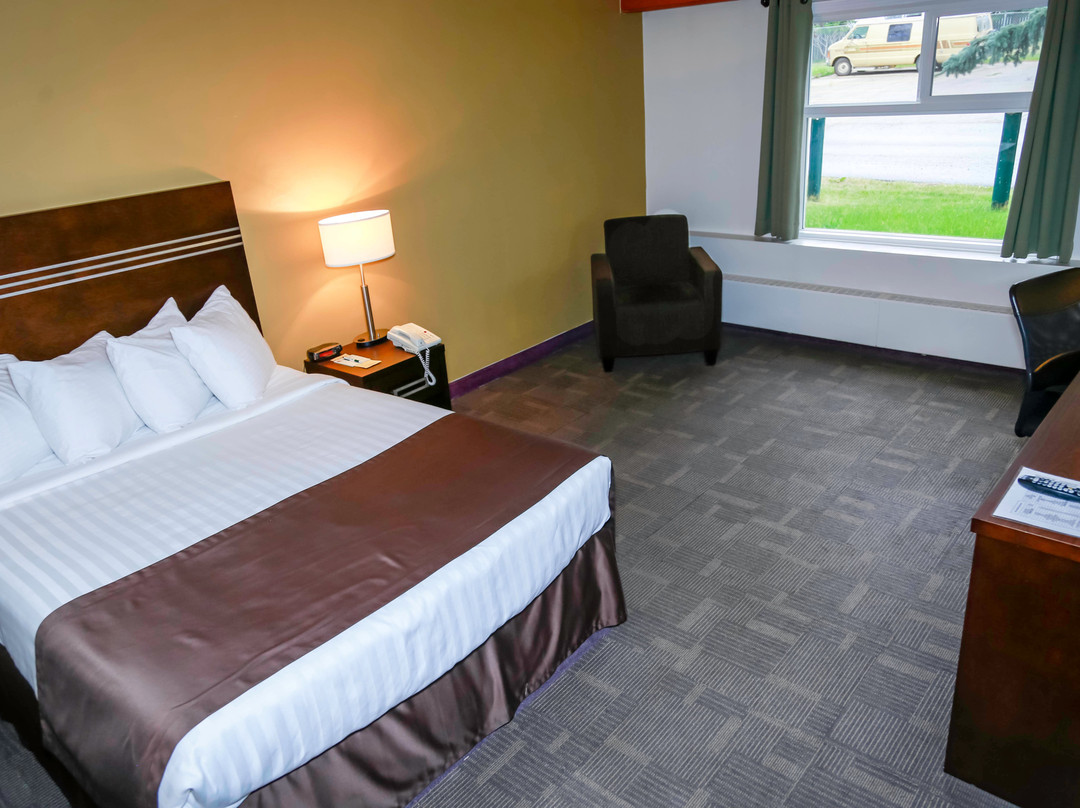 Walking Eagle Inn & Lodge主图