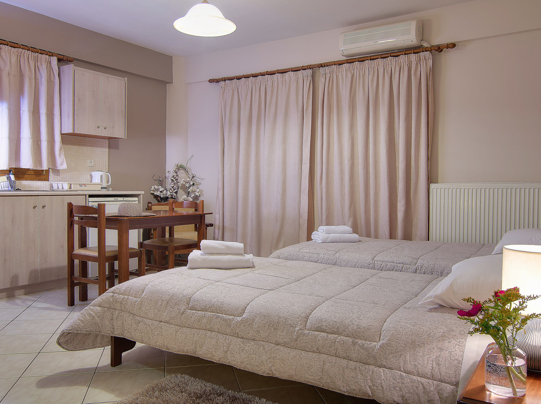 Tsironis Guesthouse主图