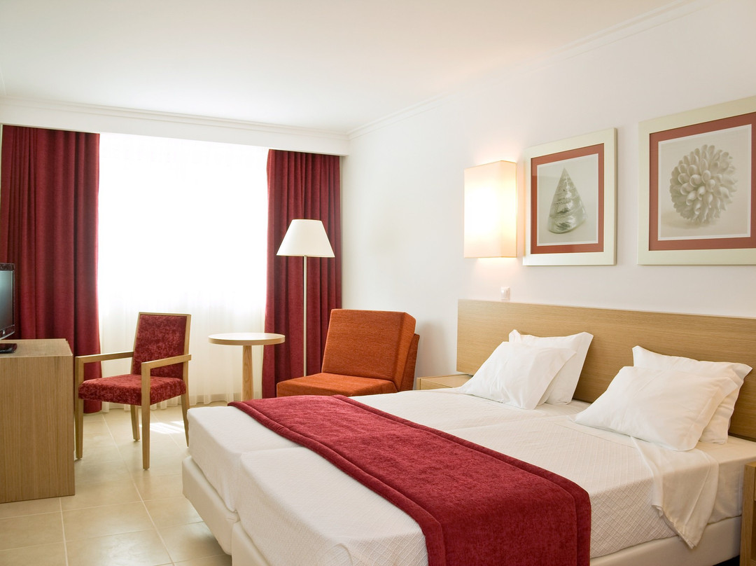 Monte Gordo Hotel Apartamentos & Spa主图