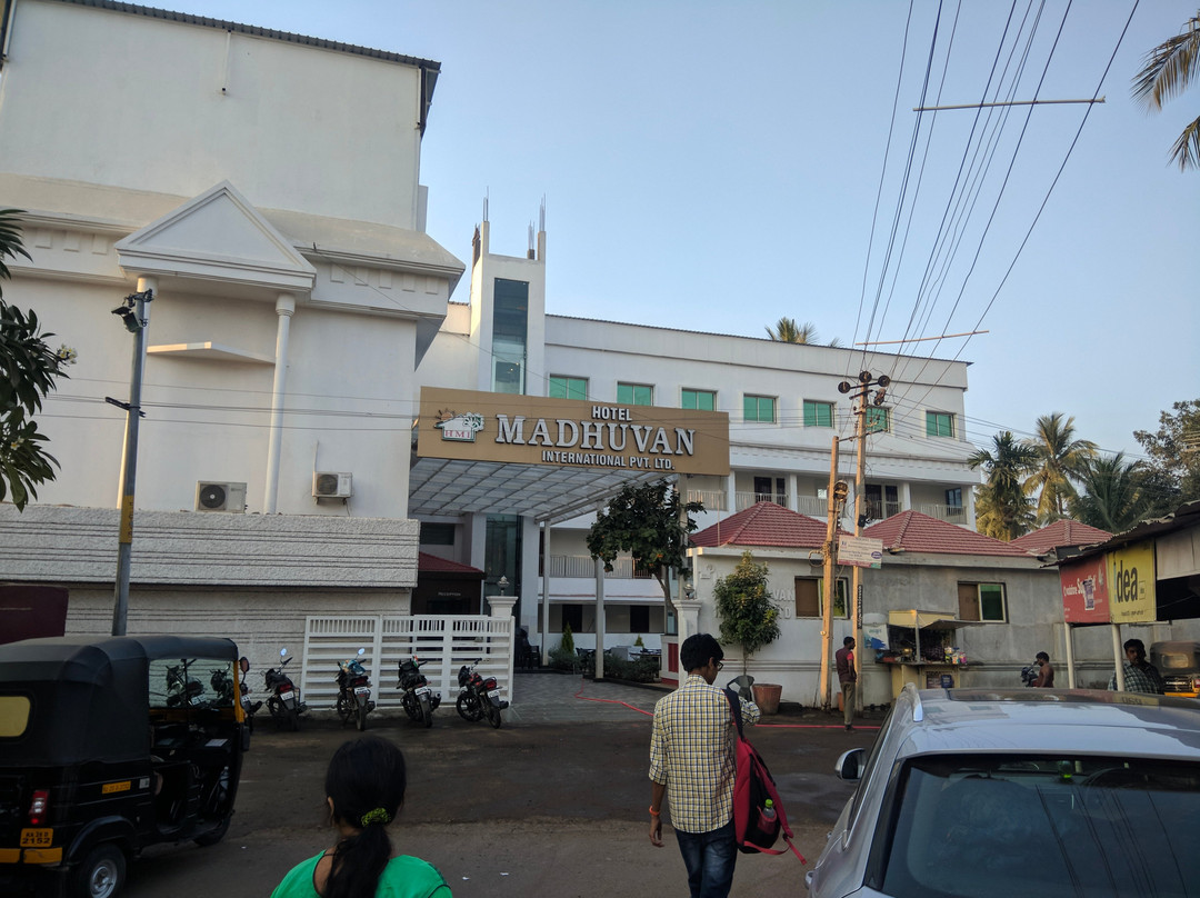 马杜万国际酒店主图