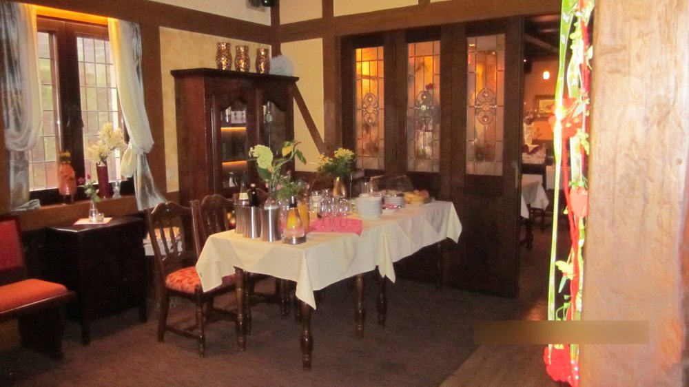 Hotel Römerkrug Weinhaus Weiler-餐饮