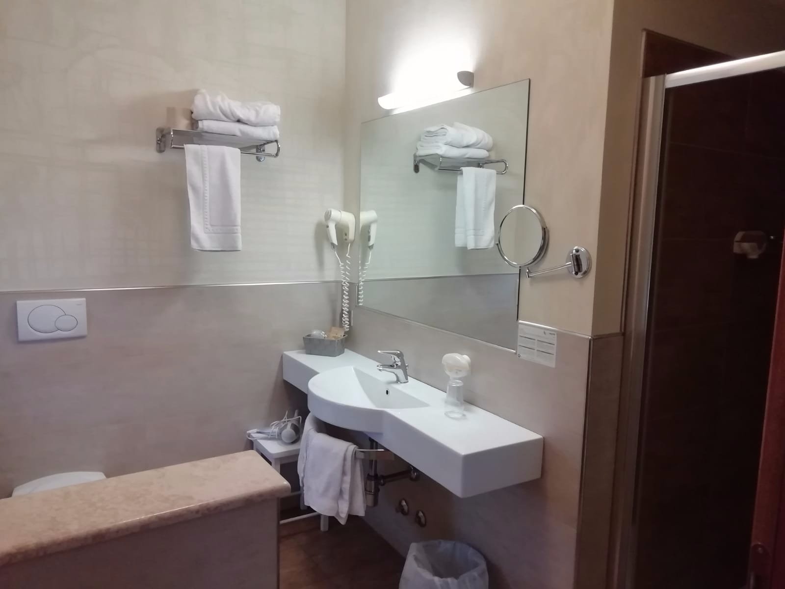 Hotel Resort & Spa Miramonti-浴室