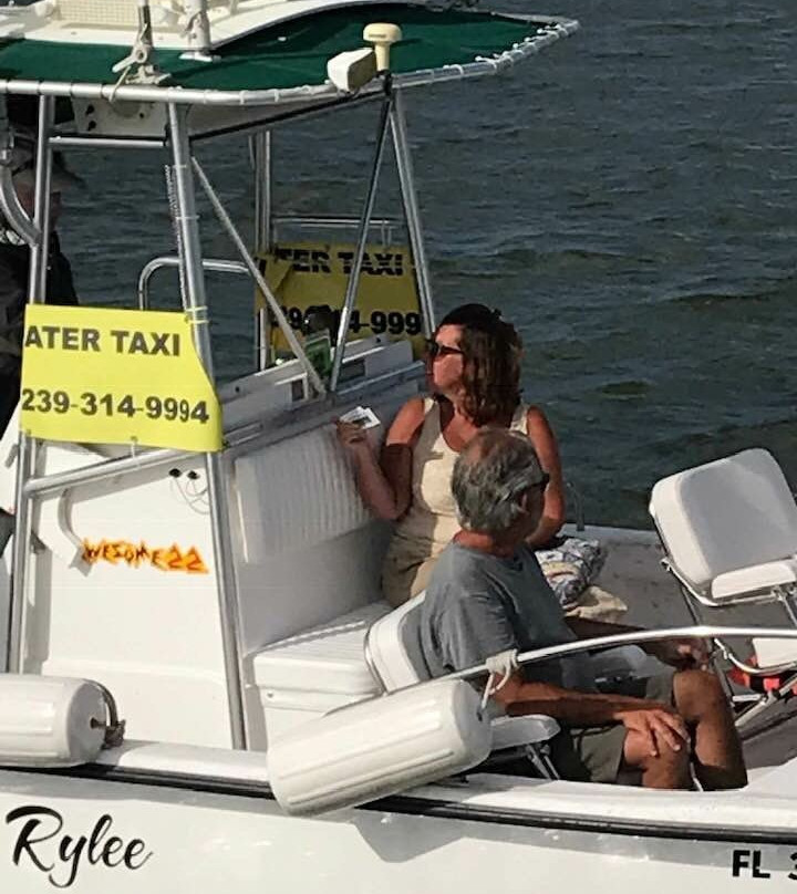 Captain Butch's Water Taxi-迈尔斯堡海滩必去景点