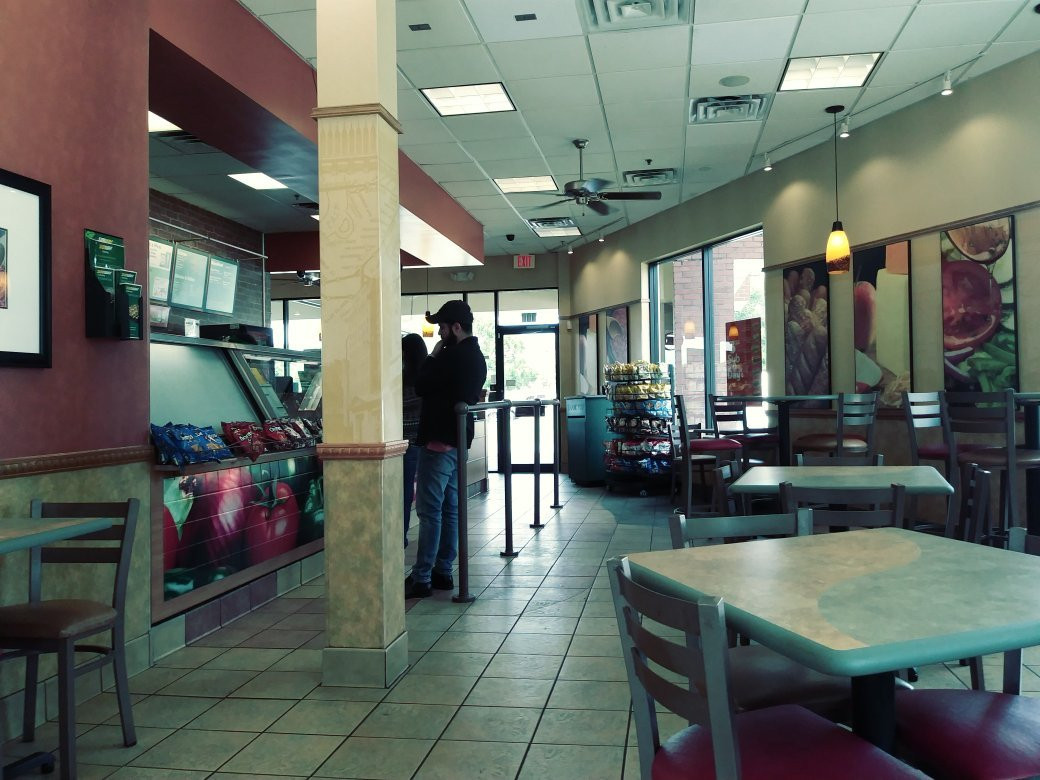 Hiawassee餐馆和美食-Subway