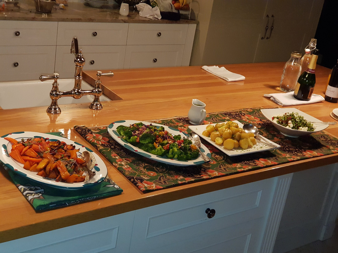 库克山湖畔度假酒店主图