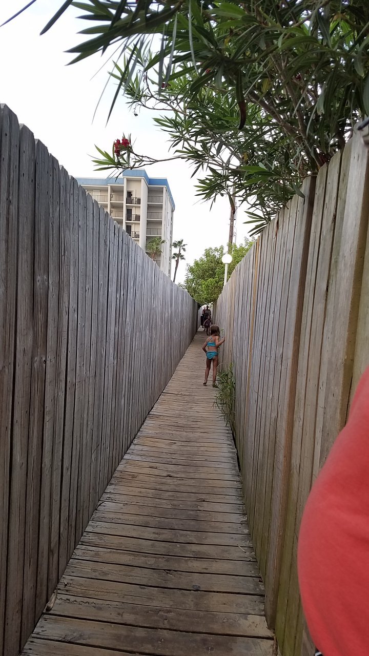 Ramada by Wyndham & Suites South Padre Island-浴室