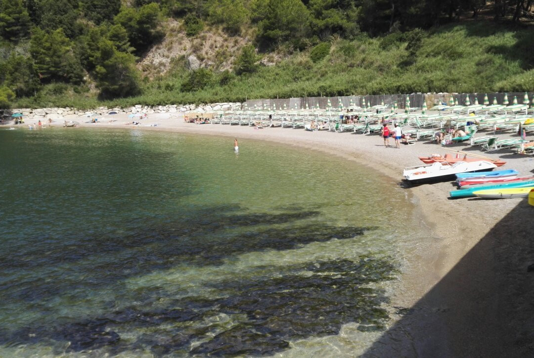 Spiaggia dei Sassolini景点图片
