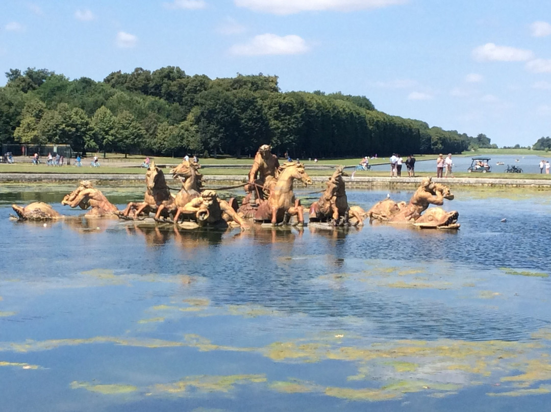 Fontaine du Point du Jour-凡尔赛必去景点