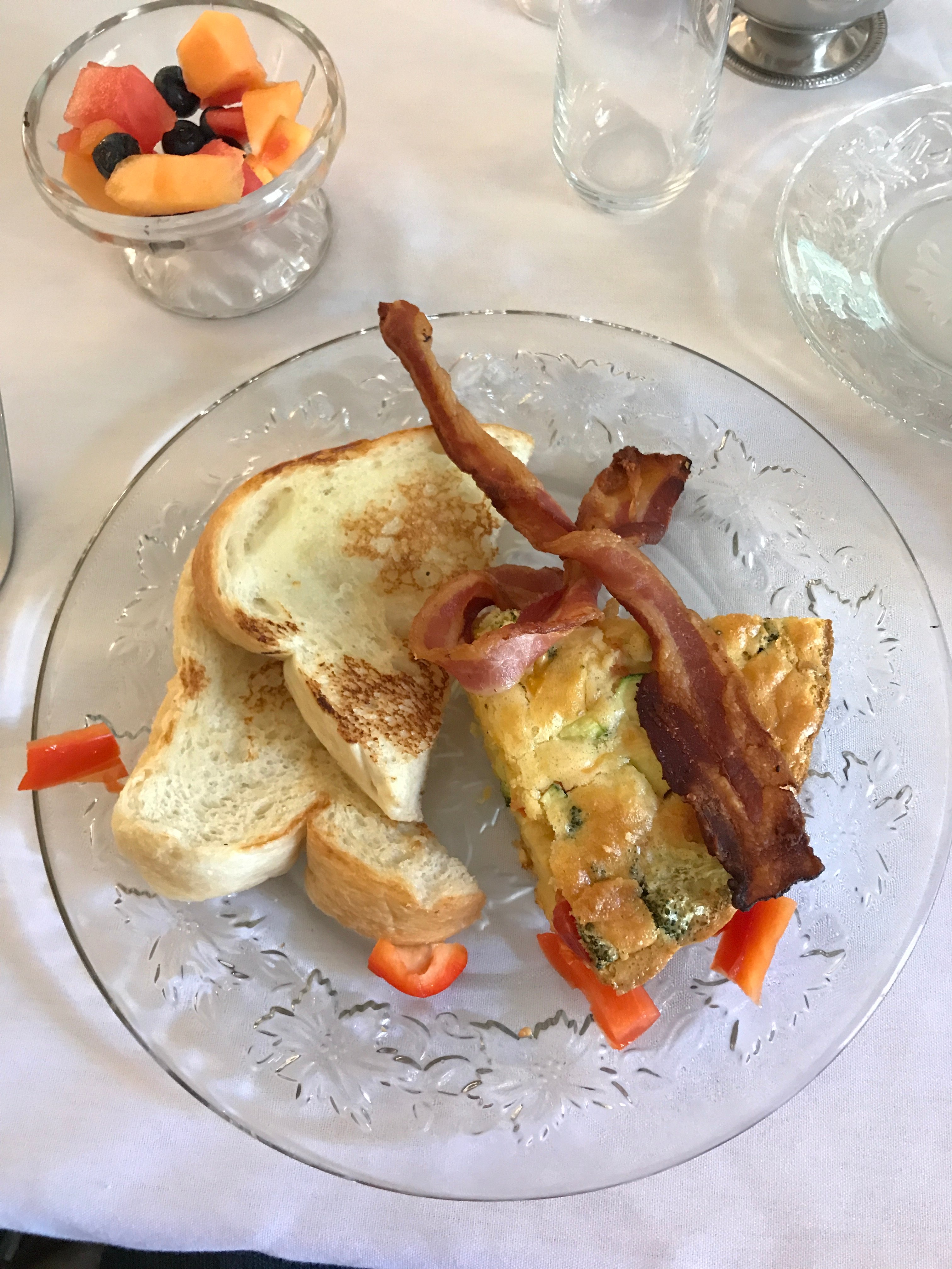 Maple Springs Lake Side Inn-餐饮