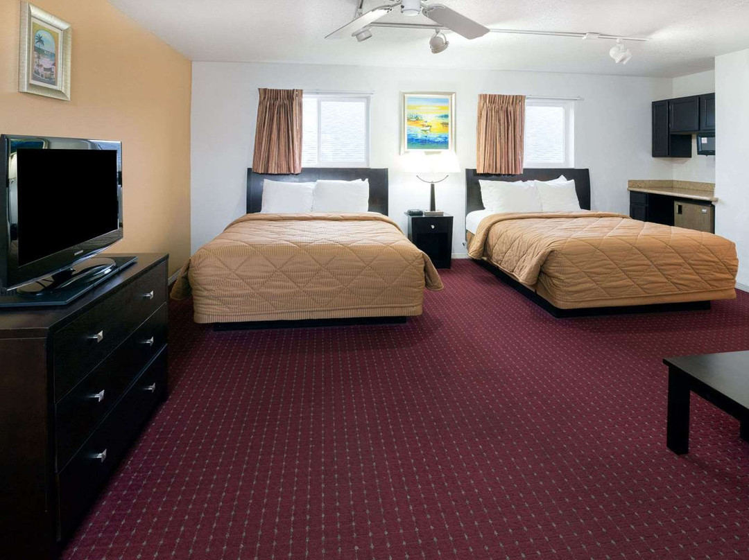 Days Inn by Wyndham Newport OR主图