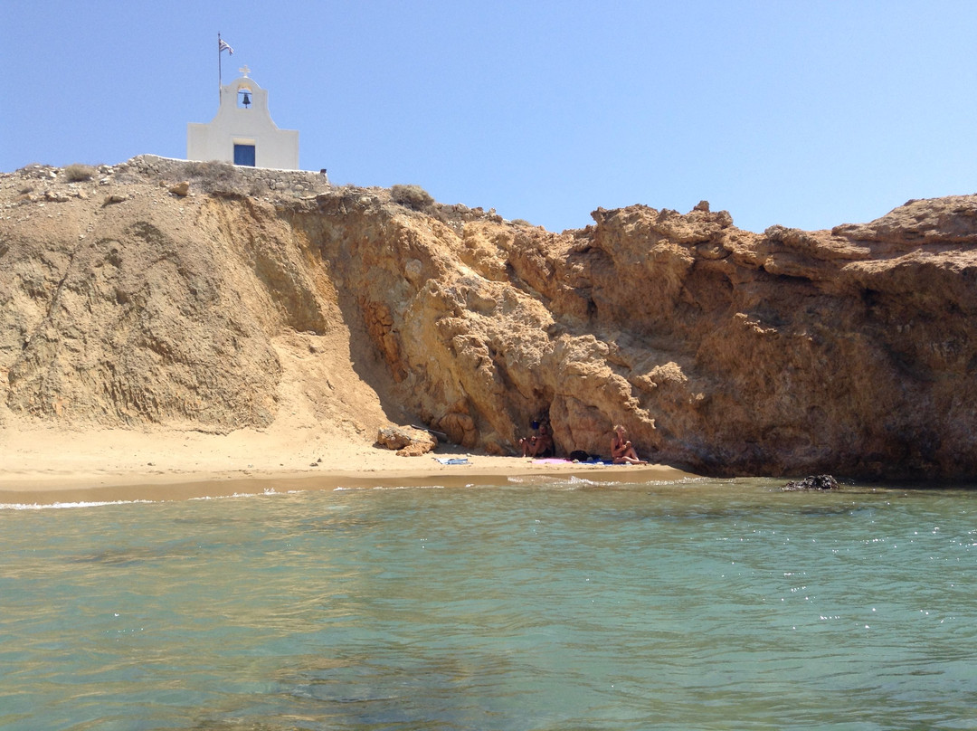 Agioi Anargyroi Beach-Anafi必去景点