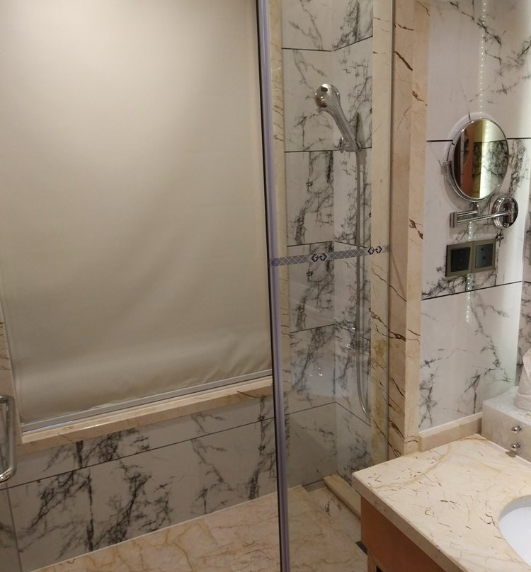 猛狮凯莱酒店主图