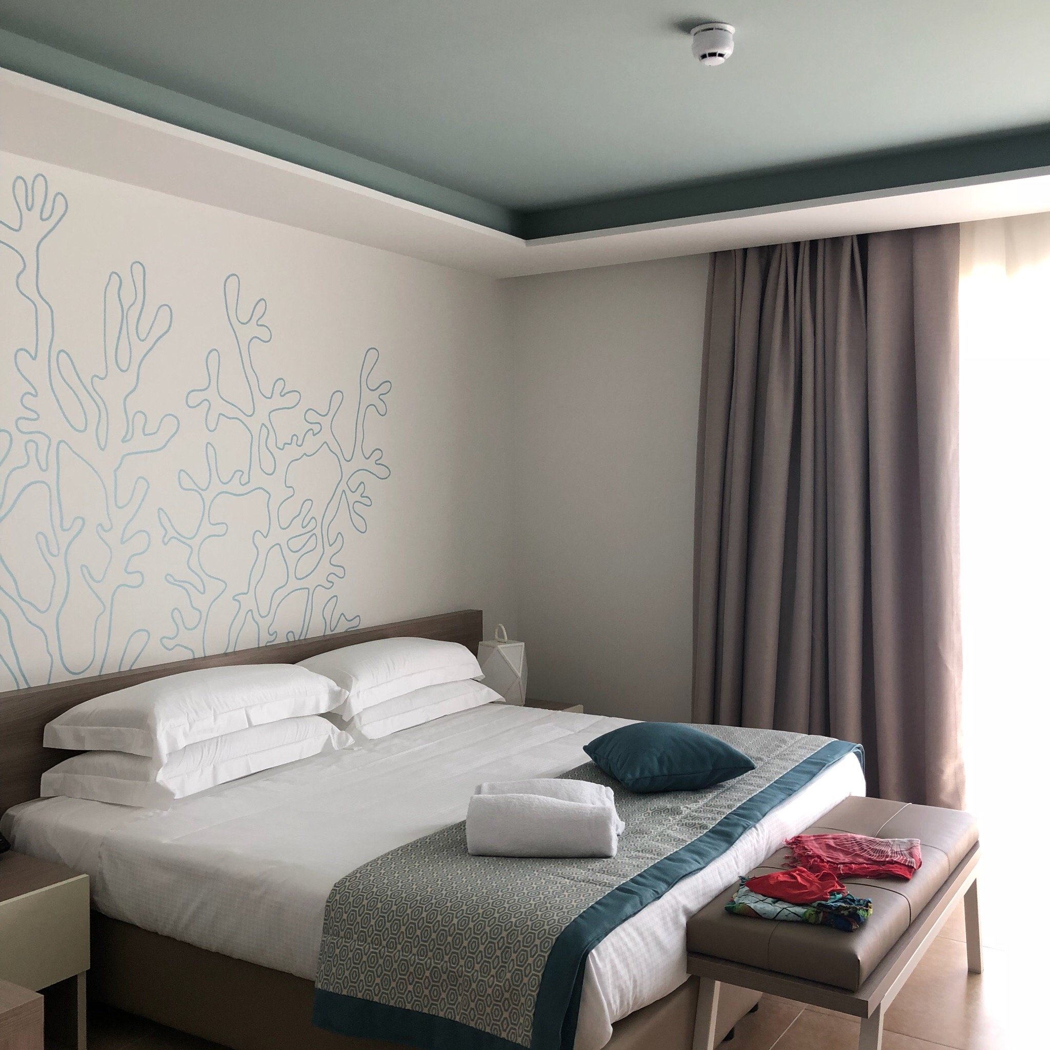 Modica Beach Resort-浴室