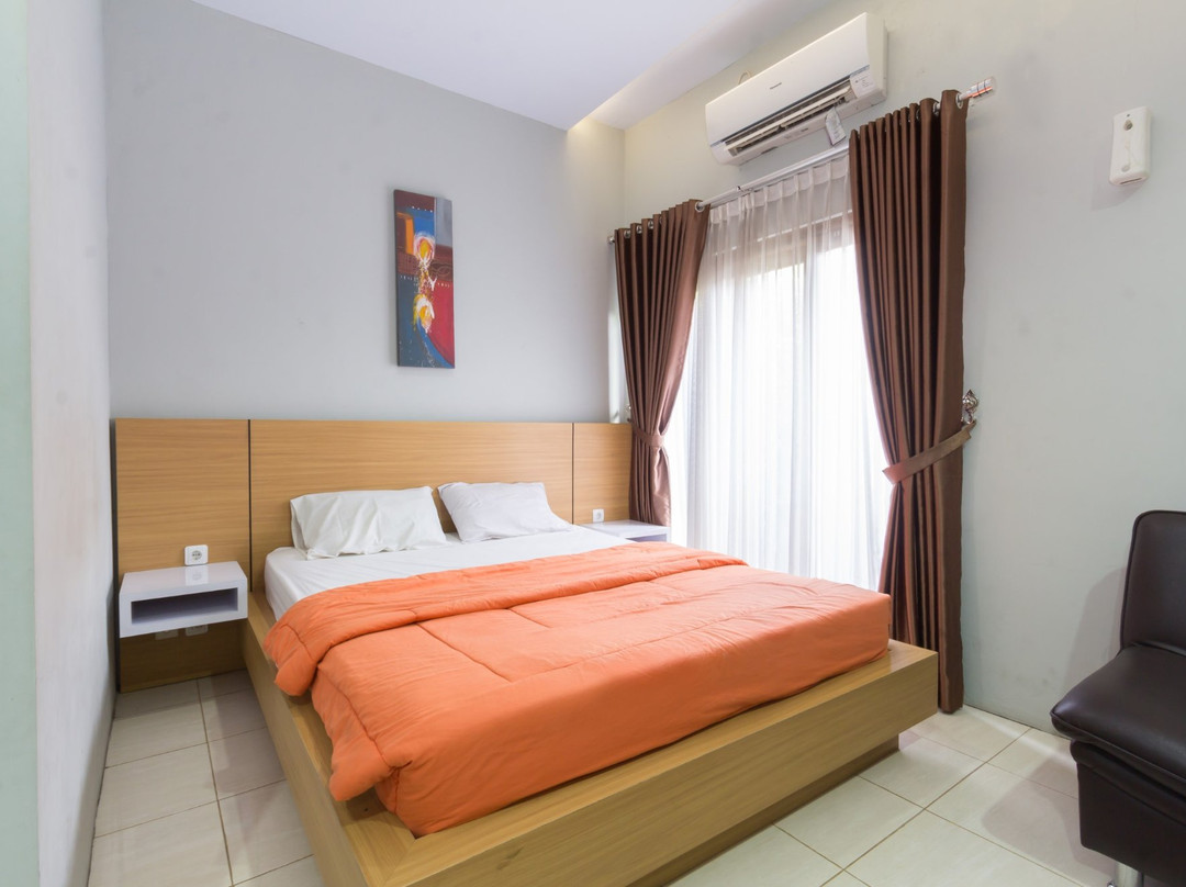 Sans Hotel Absari Yogyakarta主图