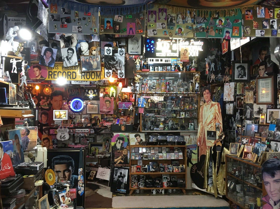 Elvis Presley Memorial Room景点图片