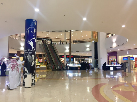 Venicia Mall-胡拜尔必去景点