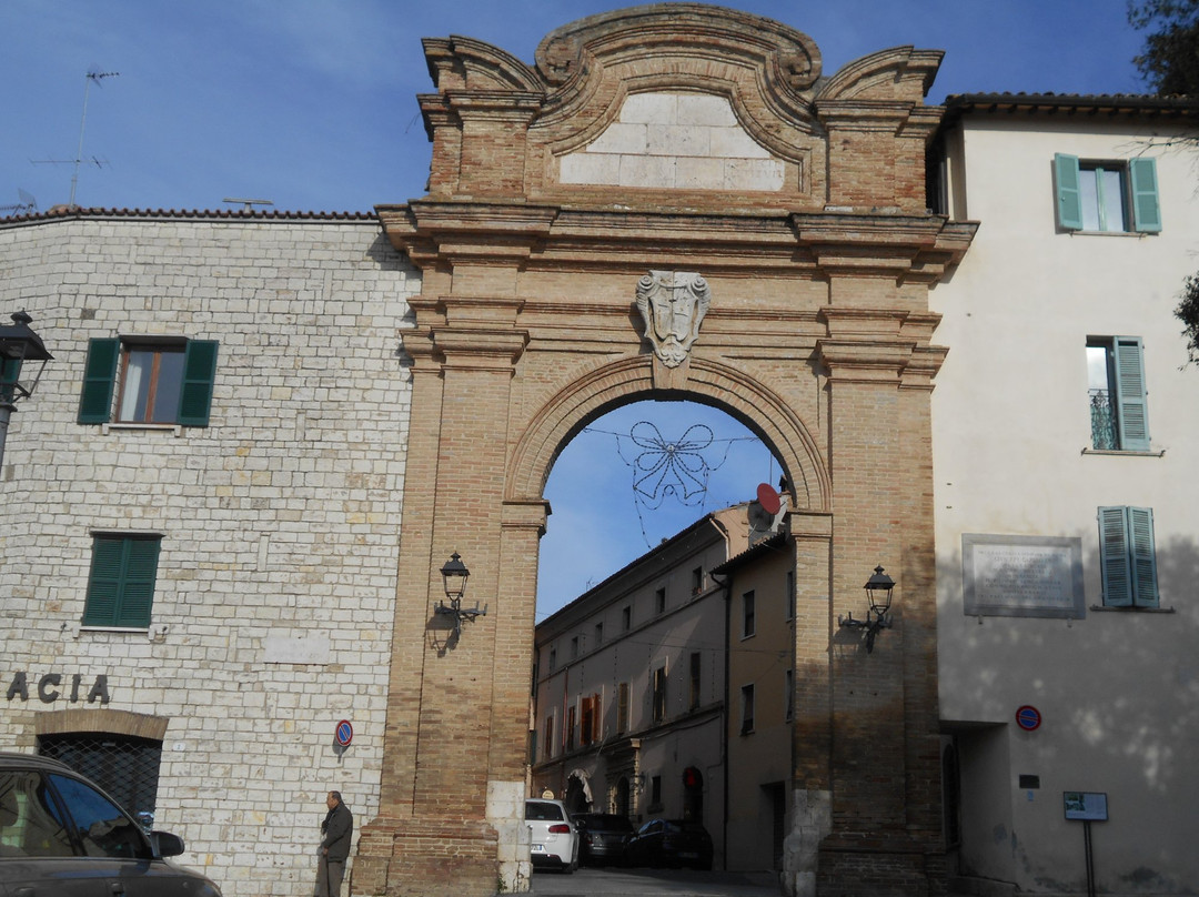 Porta Romana di San Gemini景点图片