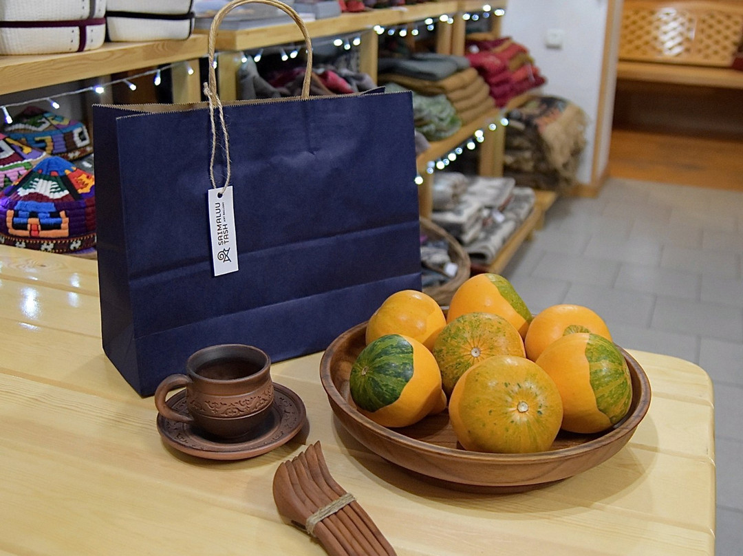 SAIMALUU TASH Art Gallery-Osh必去景点
