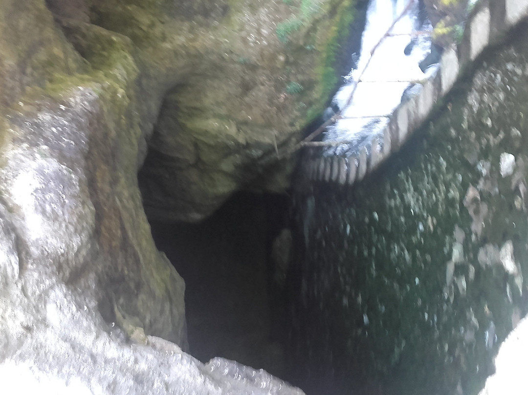 La fontaine de fontestorbes景点图片