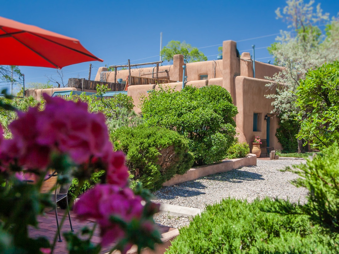 Pueblo Bonito Inn主图