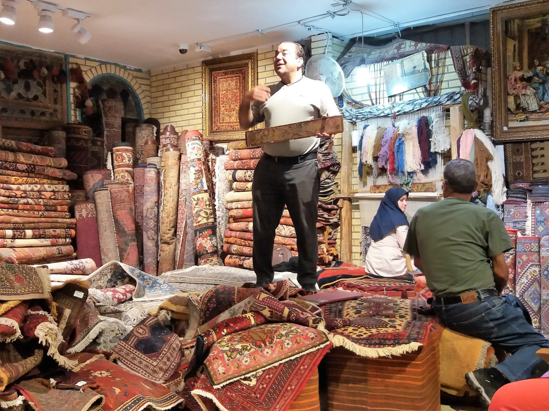 Kamo Carpet景点图片