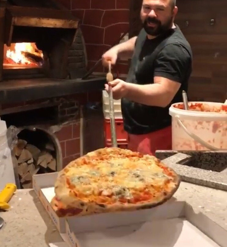 Pizzeria La Conchiglia