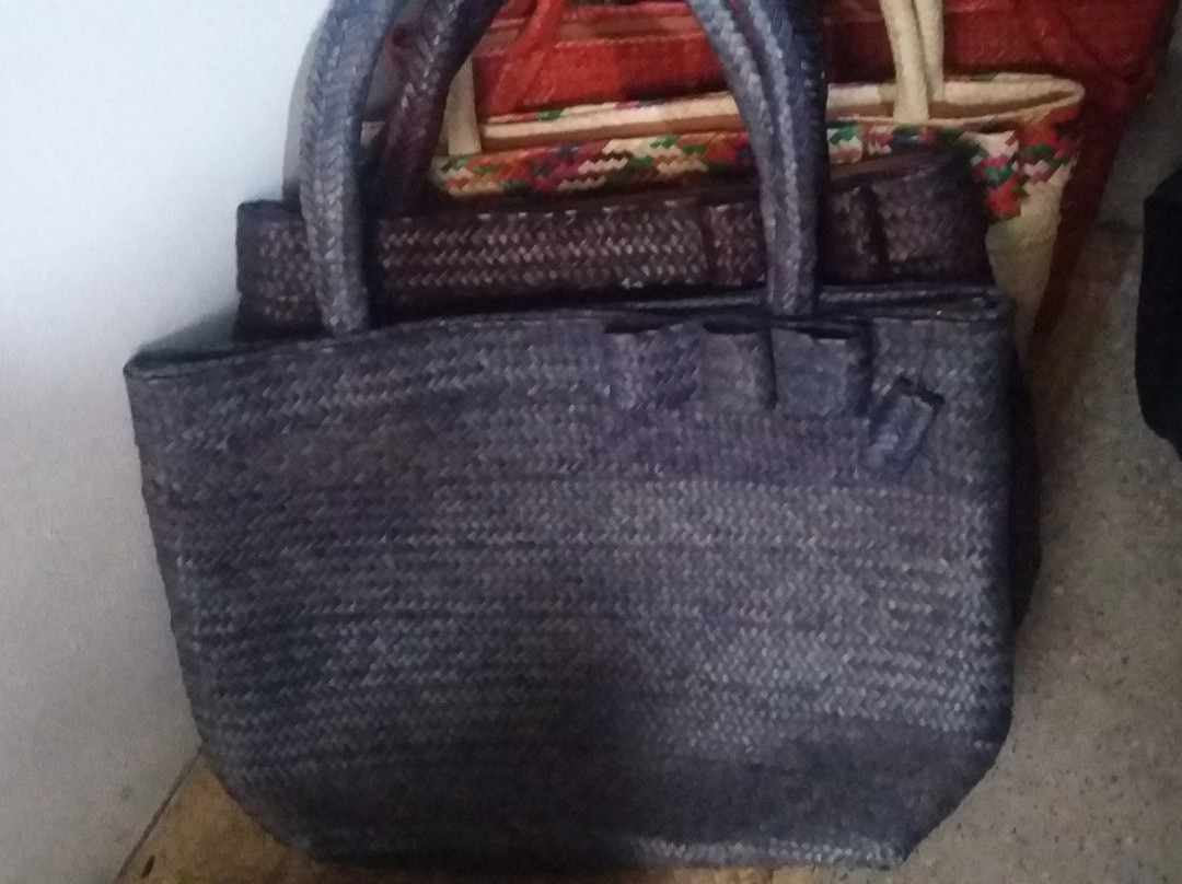 Centro de Artesanato de Praia de Forte-普拉亚多海滩必去景点