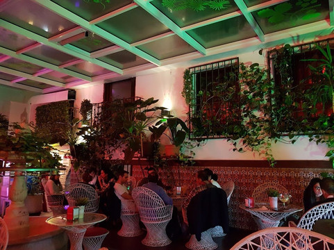 Val de Santo Domingo餐馆和美食-Botanic Bar Legendario